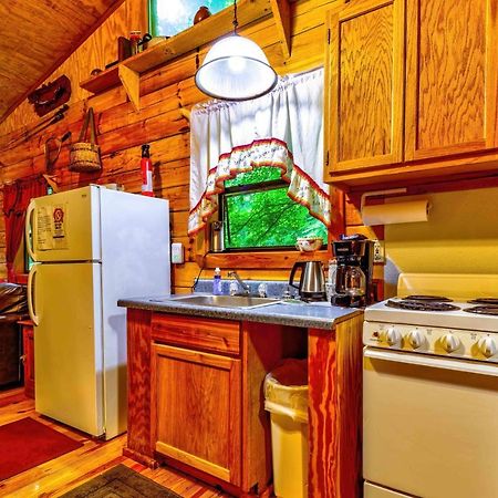 Panther Creek Cabins Cherokee Exterior photo